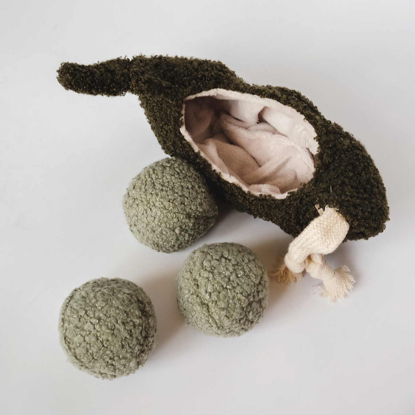 Pea Pop Enrichment & Snuffle Toy